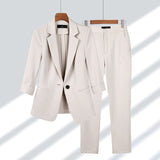 Delia | Blazer Liso Elegante