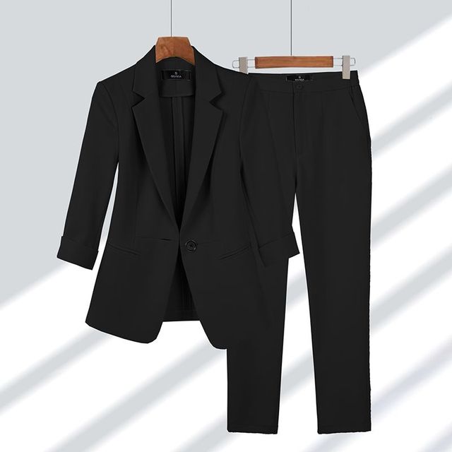 Delia | Blazer Liso Elegante