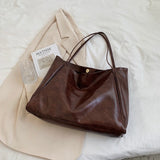 Julia | Bolsa de Cuero Elegante