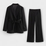 Vega | Conjunto Entallado Elegante